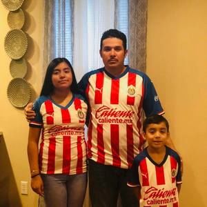 Meet your Posher, Juan